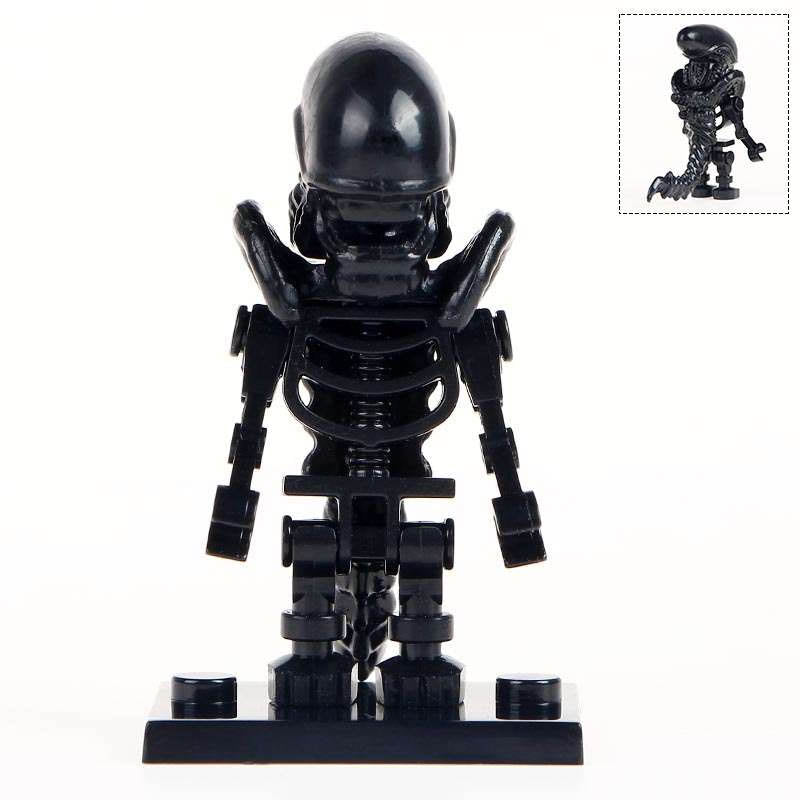 Xenomorph with Human Skeleton Body