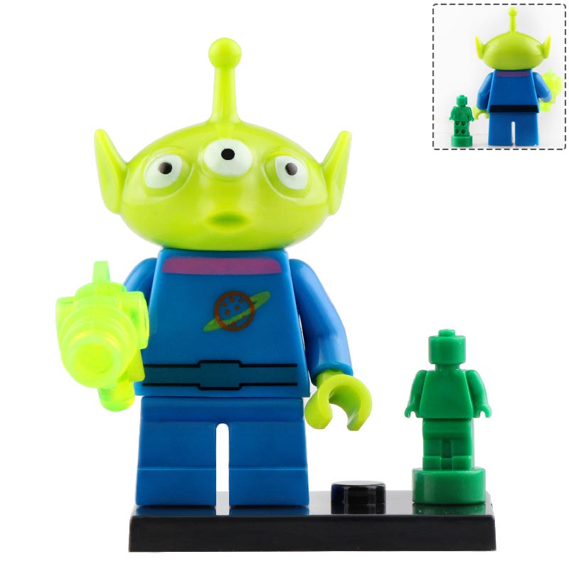 Alien (LGM) with Army Man