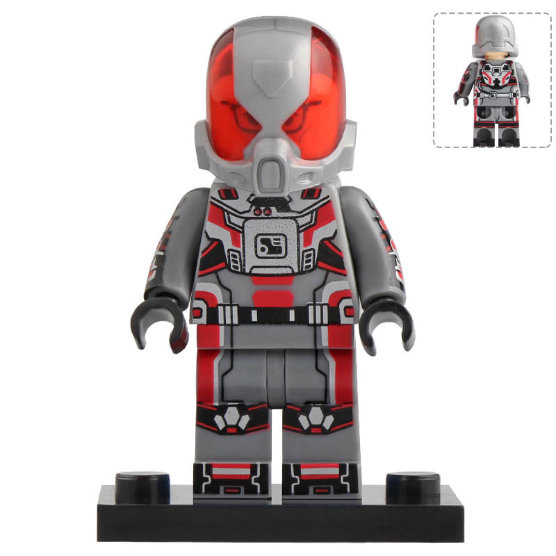 Hank Pym (Quantum Realm Suit)